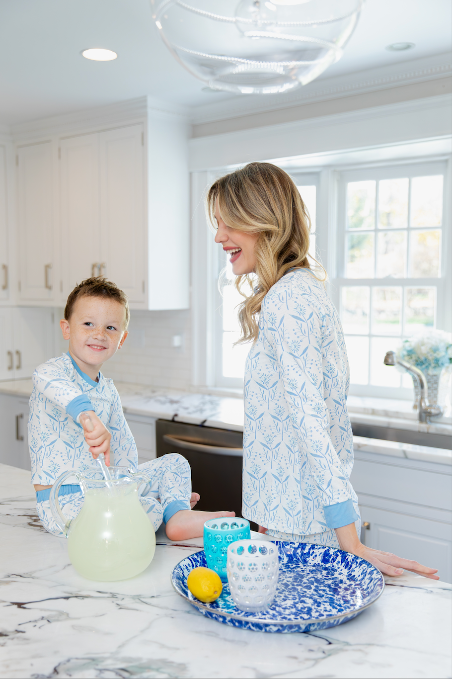 Watercolor Daisies Adult Pajamas