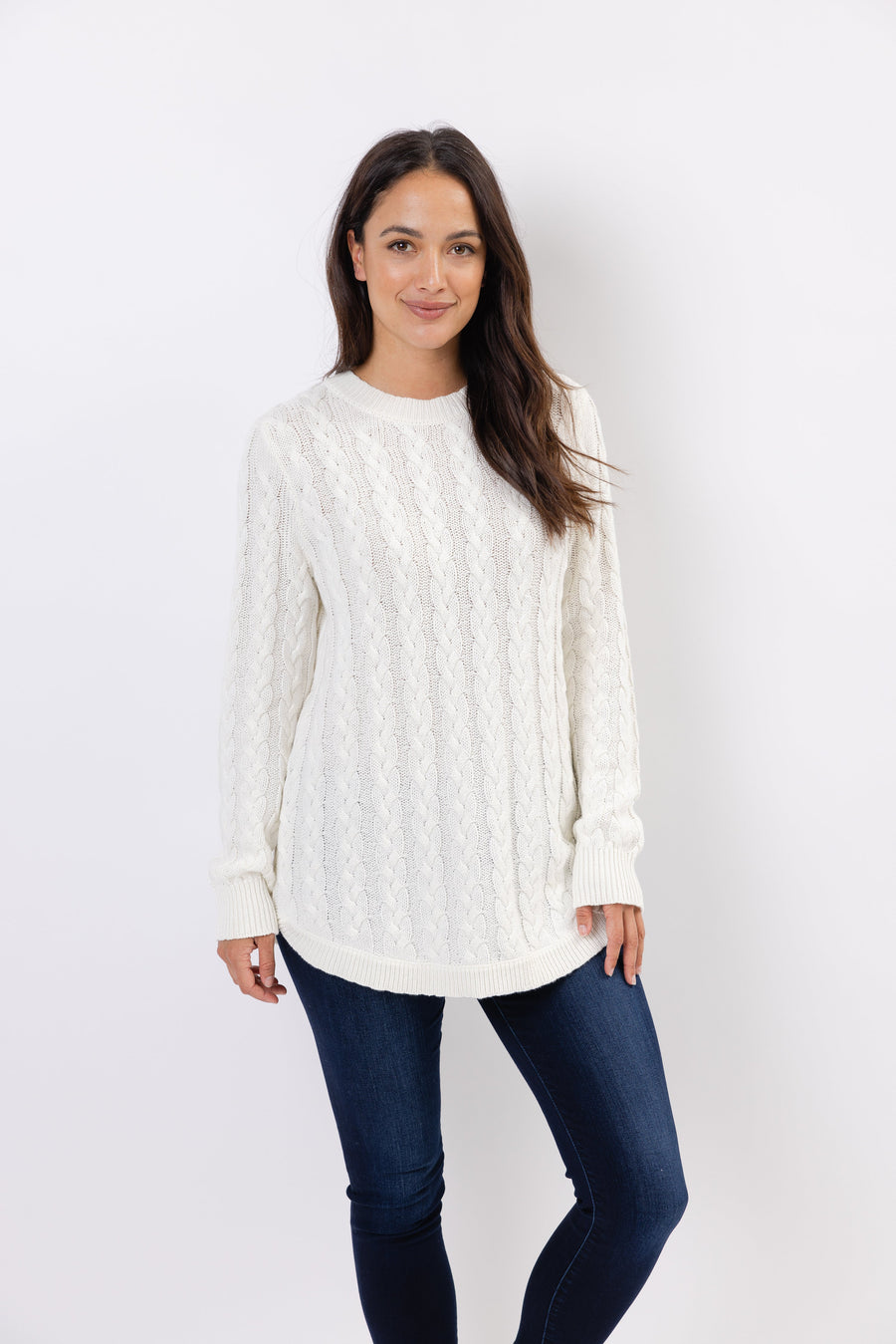 Winter White Cable Knit Round Hem Sweater